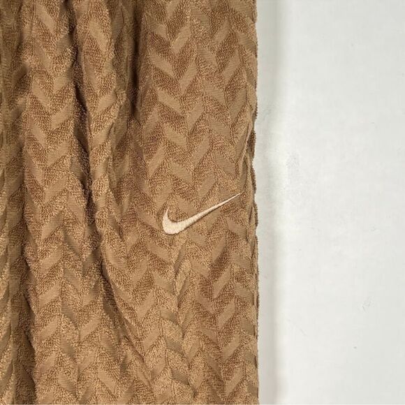 Nike Women's Tan Brown Chevron Pattern Everyday Modern High-Waisted Joggers Sz S - Picture 8 of 12